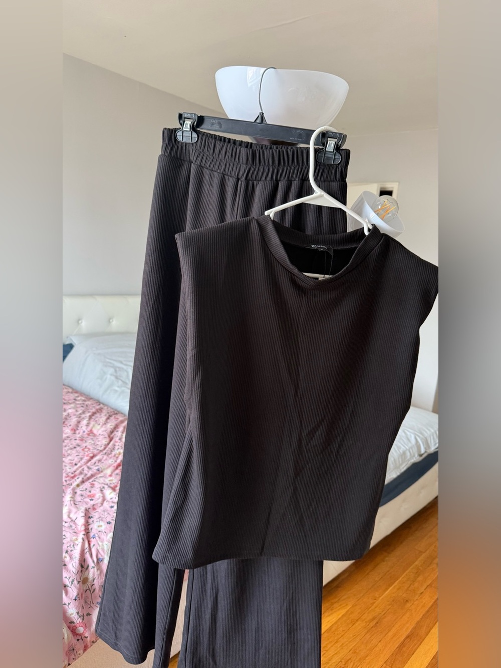 Womens Black Ribbed Wide-Leg Pants & Sleeveless Top Set size L